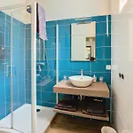 Jeanne Apartment *