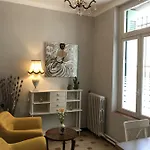 Apartment Jeanne Carcassonne