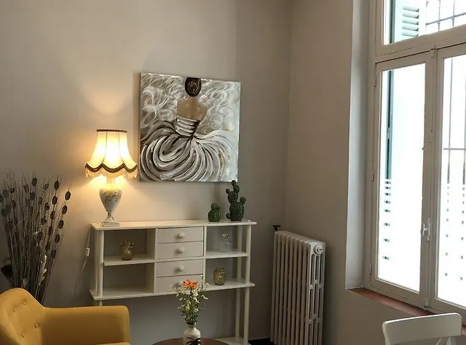 Apartment Jeanne Carcassonne